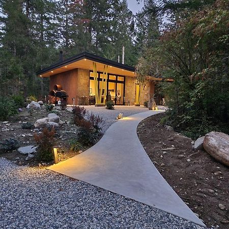 فندق The Shed At Moon Dance Madeira Park المظهر الخارجي الصورة