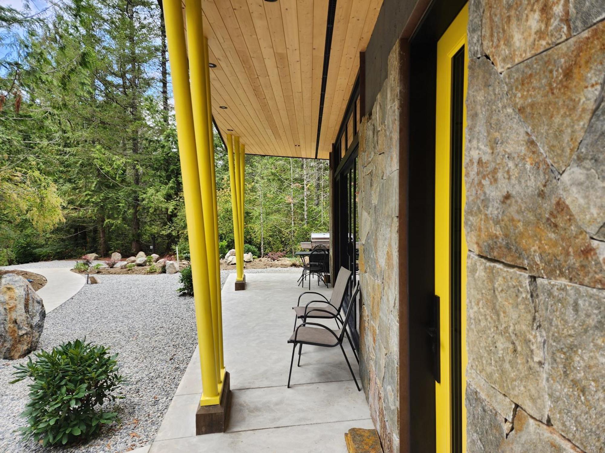فندق The Shed At Moon Dance Madeira Park المظهر الخارجي الصورة