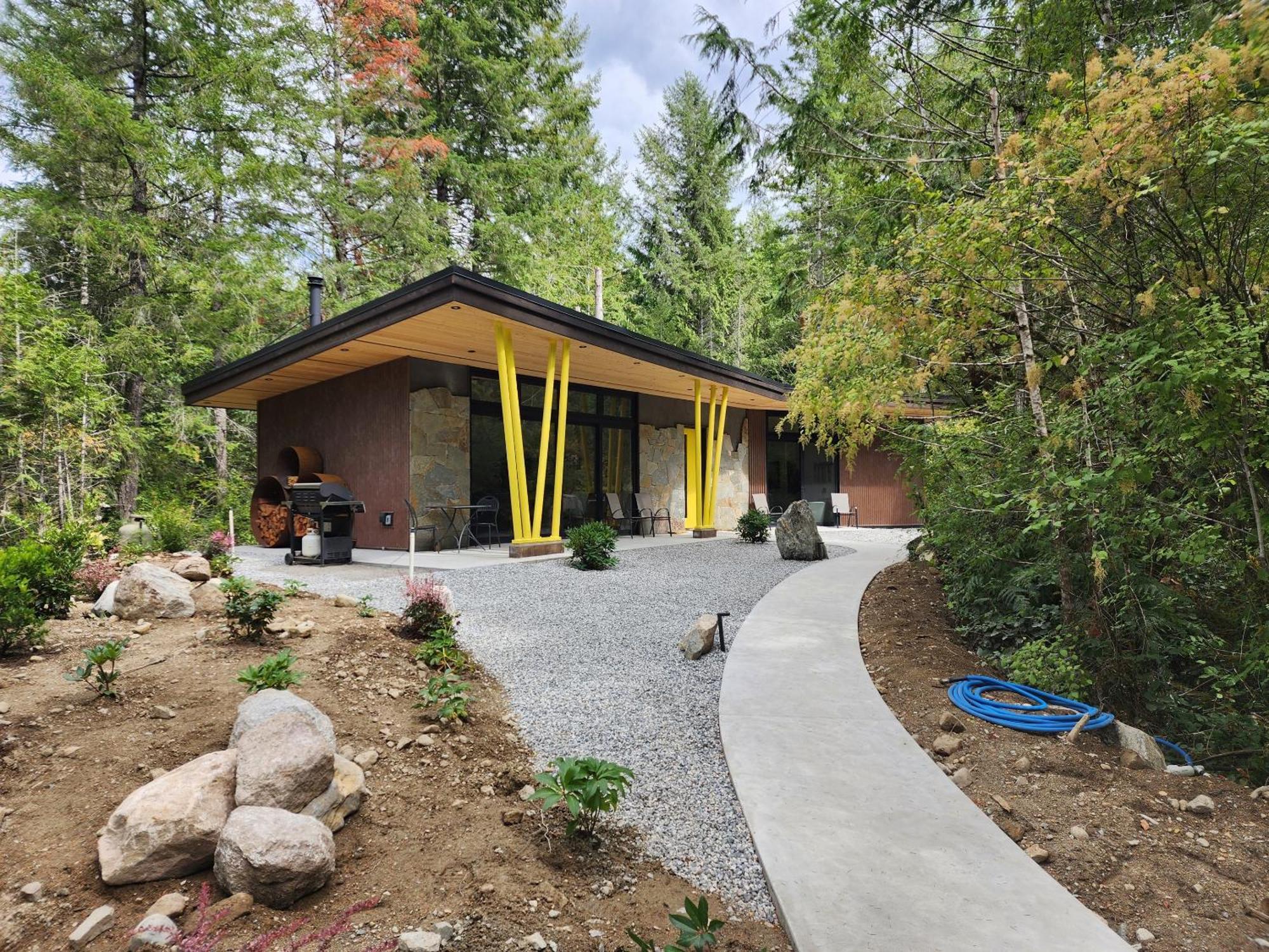 فندق The Shed At Moon Dance Madeira Park المظهر الخارجي الصورة